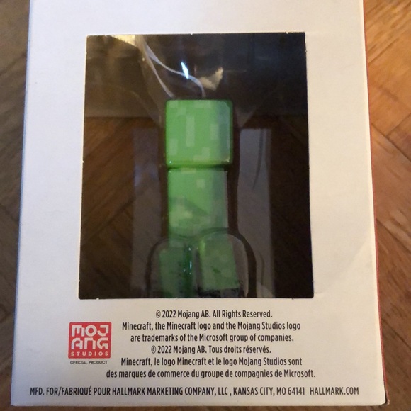 🤑3/$15🤑 New Hallmark Minecraft CREEPER Tree Ornament - Picture 5 of 5